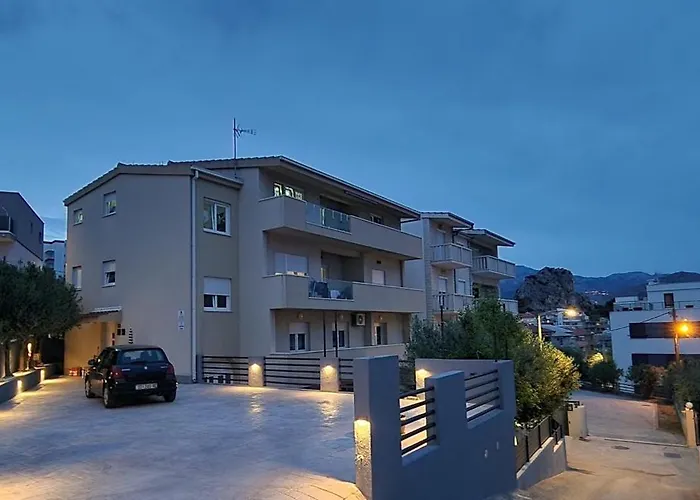 Amfora Apartment *
